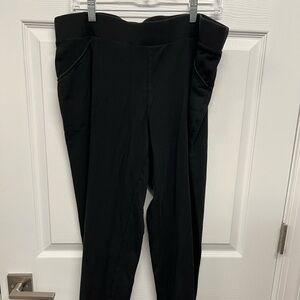 Pure Jill, black leggings, rusching at the ankles, wide elastic waist L pockets